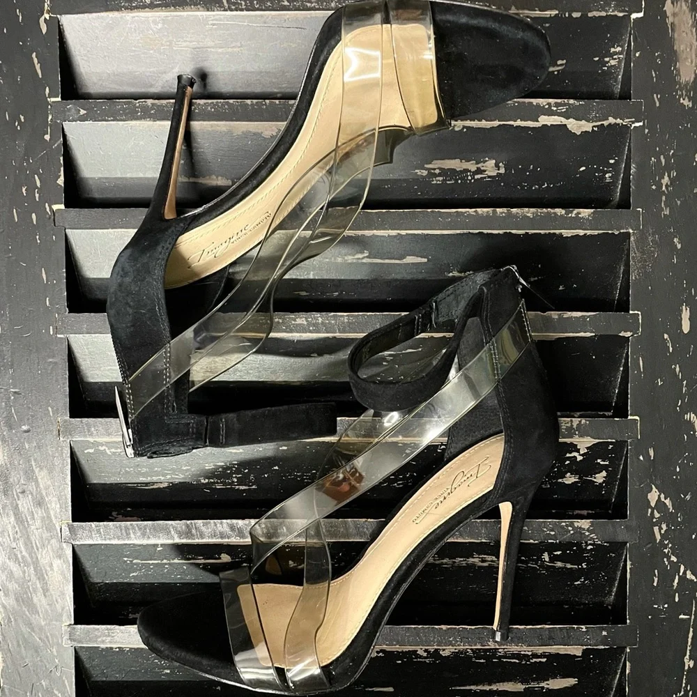 IMAGINE VINCE CAMUTO Devin Sandals